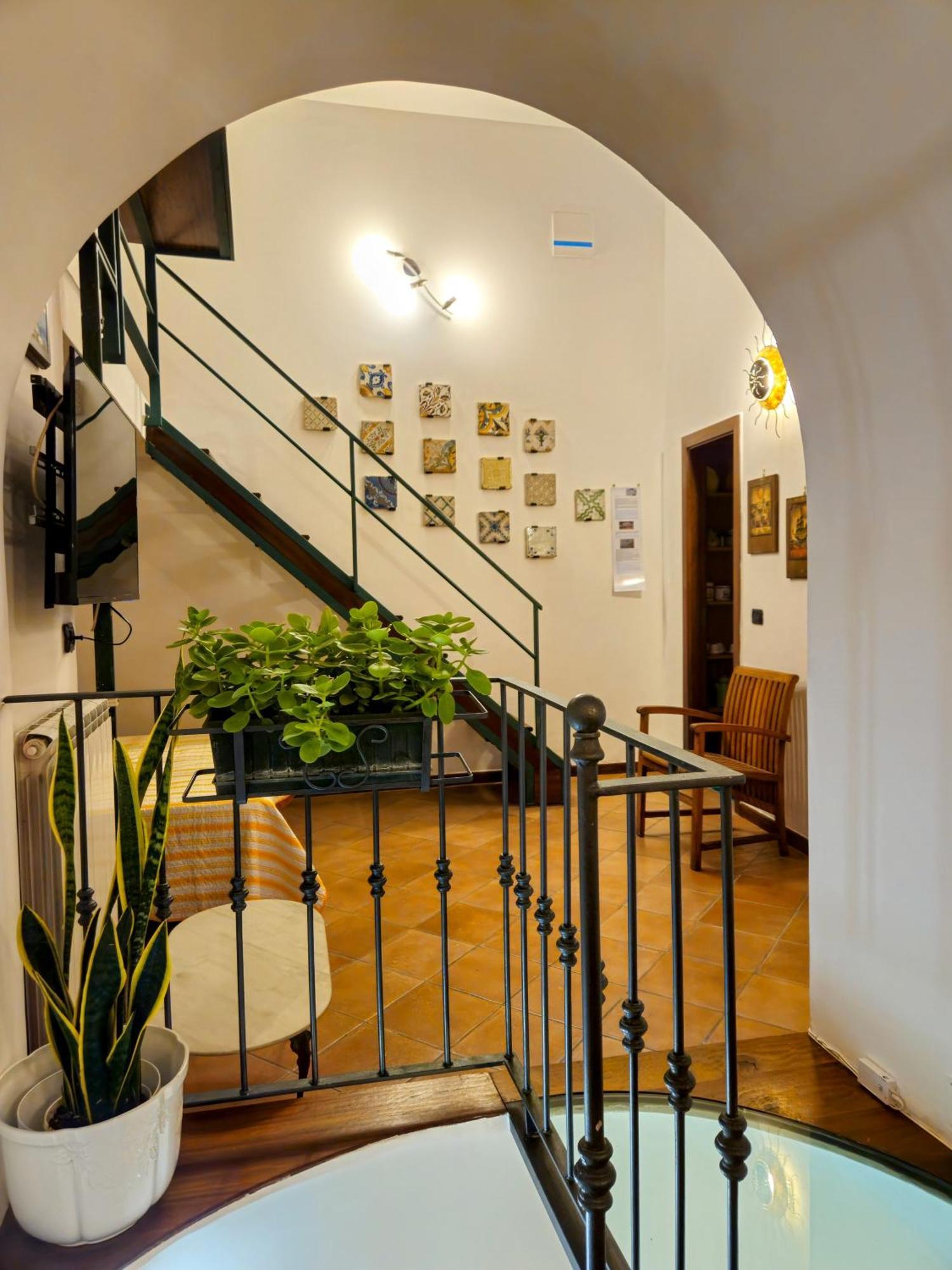 Apartament Segreta Catalana Neapol Zewnętrze zdjęcie